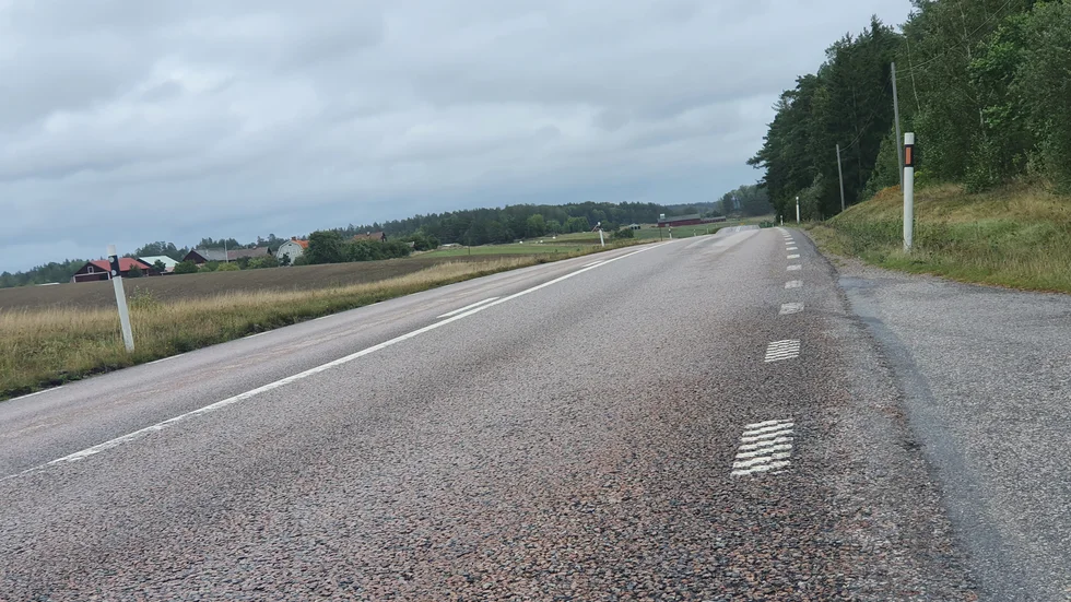 Trafikverket hoppas att fartkamerorna på väg 57 är i bruk vid årsskiftet.