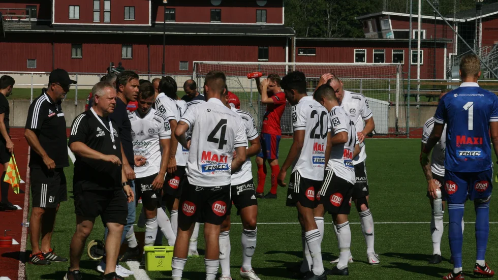 Motala AIF har lite att fundera på inför matchen mot Utsikten. Men laget går för seger, inte omöjligt enligt tränaren Christer Persson.