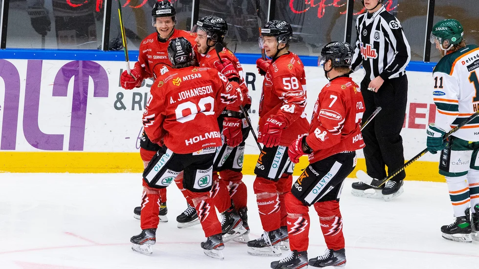 Vita Hästen tog sin sjätte trepoängare på 19 försök i Himmelstalundshallen.