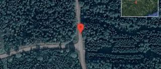 Flera fordon i trafikolycka på väg 694
