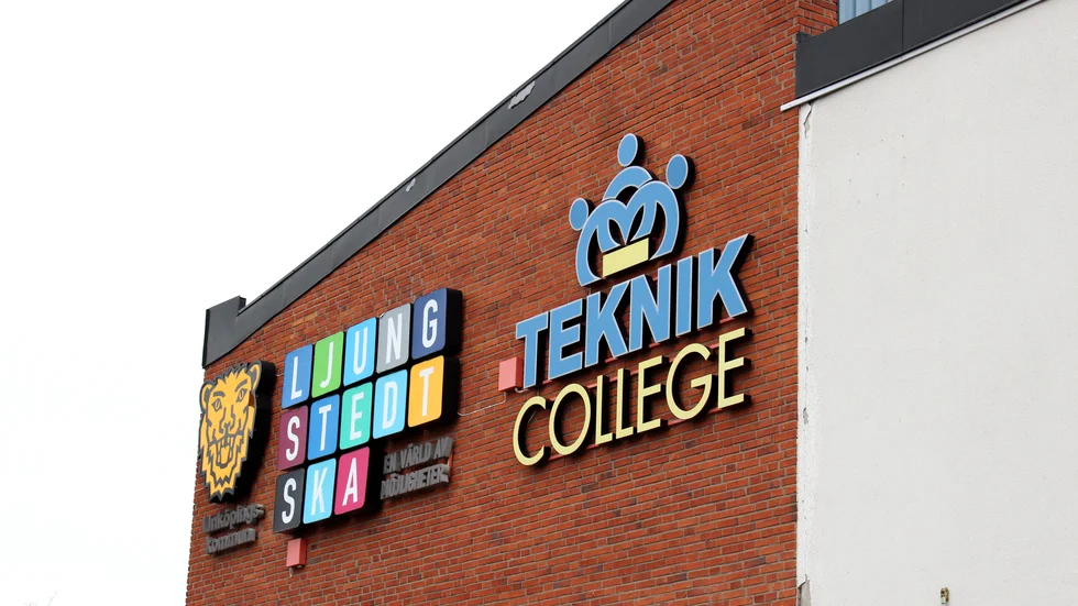 Här kan man snart lägga till Nya Kungsbergsskolan. Under tre år ska högstadiet hålla till i lokaler på Ljunkan, i väntan på att den riktiga skolan blir färdigbyggd i Tannefors.