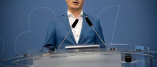 Se presskonferensen: Besked om handeln inför julen
