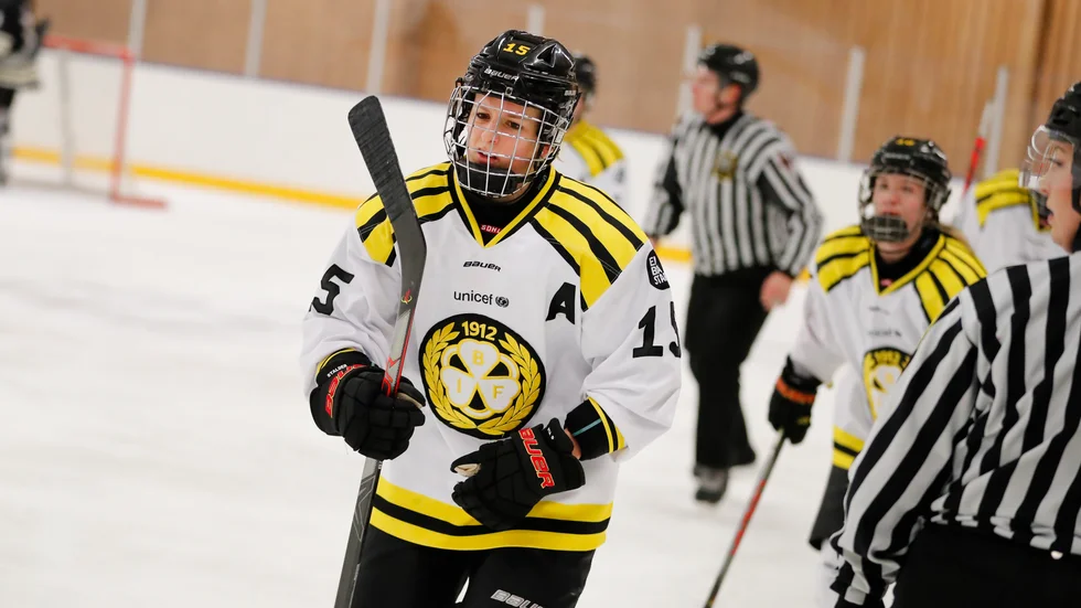 Brynäs Lara Stalder hade del i samtliga mål när Linköping besegrades med 4–2. Arkivbild.