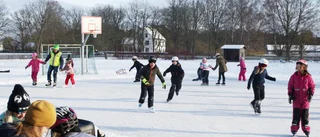 GT testade isen – som lagts på skolans basketplan