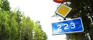 Bil for in i buss – länsväg avstängd