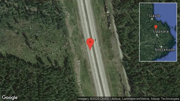 En personbil i trafikolycka på E4