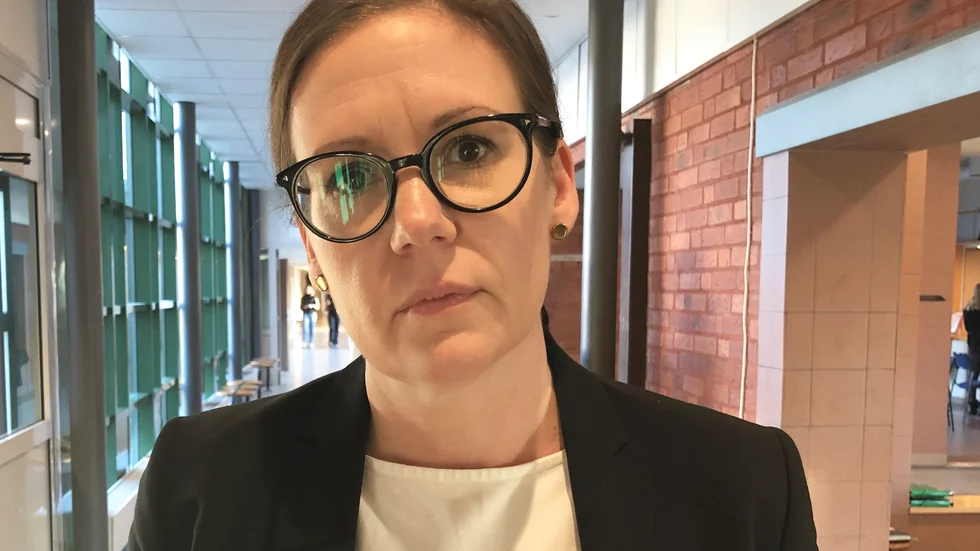 ”Självklart agerar vi direkt när något sådant här händer”, säger Helene Lindberg Järlesjö, rektor på Sörböleskolan. 
