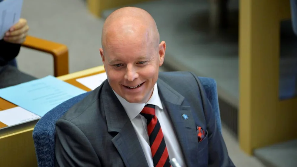 Vice talman Björn Söder (SD) kommer till Stora Nolia.