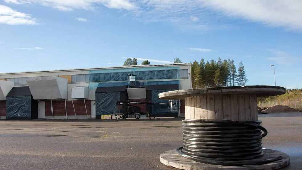 Det amerikanska företaget misstänks ha försökt gömma undan egendom när skuldberget hos Vattenfall växte. Det ledde till ett kvarstadsbeslut som sedan delhävdes.