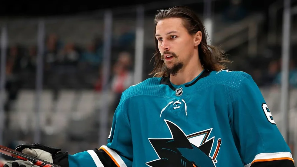 San Jose Sharks är svenske stjärnan Erik Karlssons nya klubb i NHL.