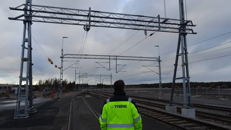 Förra året var upprustningen av järnvägen mellan Piteå-Haraholmen klar. Projektör, Tyréns i Piteå.