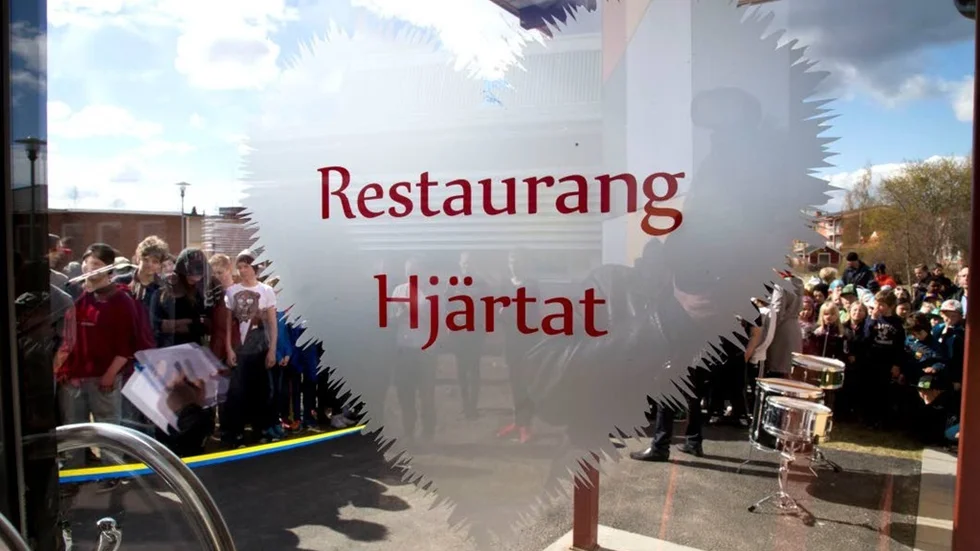 På tisdagen invigdes Solandetskolans restaurang Hjärtat.
