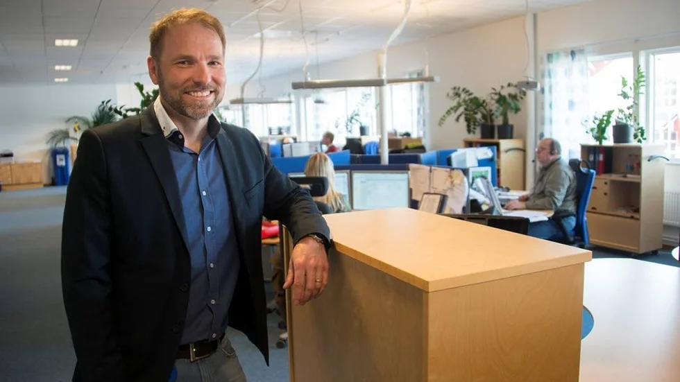 Thomas Stenlund och hans personal på Försäkringskassans verksamhetsstöds kontor i Arvidsjaur är de som bland annat ser till att myndighetens cirka 13 000 anställda får den behörighet till datorsystemen som motsvarar arbetsuppgifterna. Vi hanterar över 100 000 ärenden per år, säger Thomas.