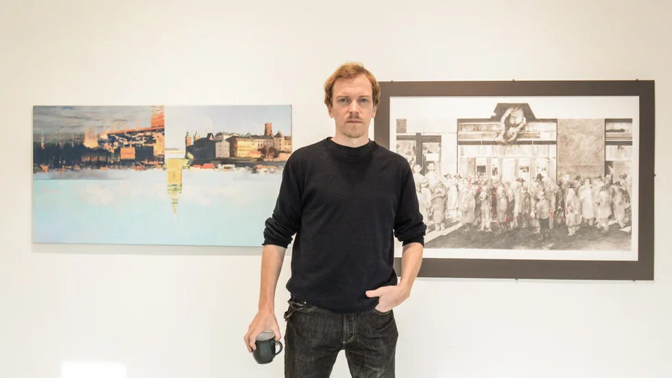Från färg till svartvitt. Magnus Björkbom återvänder till tecknandet i sin nya utställning. 