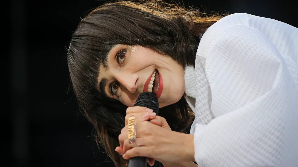Laleh uppträder tillsammans med Darin på insamlingsgalan "Tillsammans för världens barn" i SVT. Arkivbild.