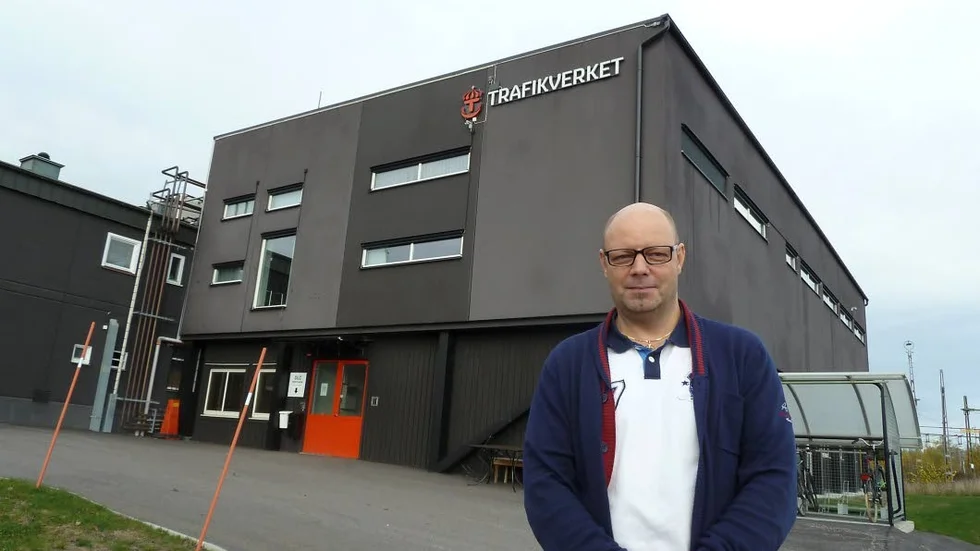 Hoppas fortfarande. - Vi hoppas fortfarande att Trafikverket ändrar sig och behåller trafikledningscentralen här i Norrköping, säger Roger Waerme, huvudskyddsombud hos Seko.