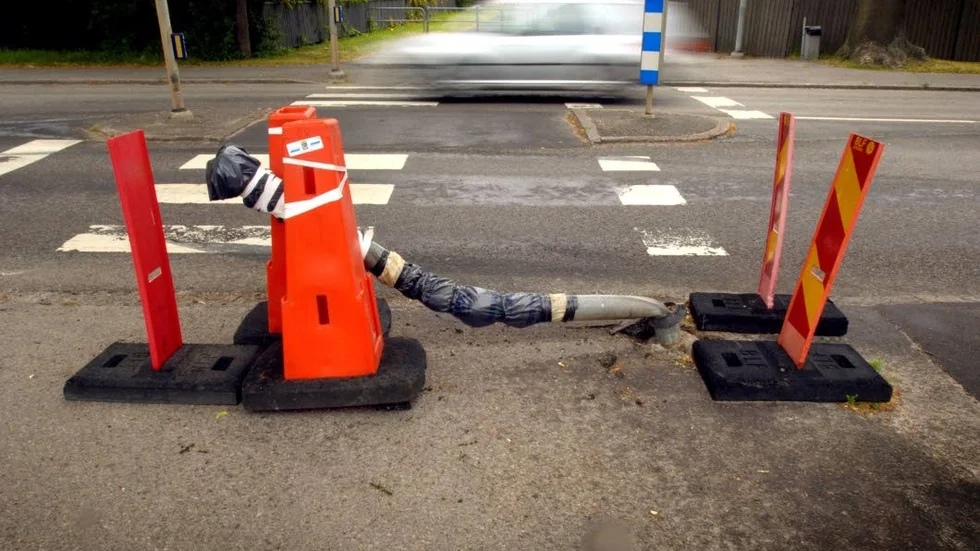 Hög hastighet. Färden gick uppemot på 200 kilometer i timmen – på väg som tillåter 70. Nu har mannen dömts för vansinnesfärden förra sommaren.