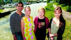 Projektet Visioner vid Vatten kommer i år att utsmycka Söderköpings kommun. Här är fyra av finalisterns som uttagits till en "final" från vänster Danko Lisse, Sira Lisse, Lena Möller och Eva Fornåå. 
FOTO: NICLAS SANDBERG