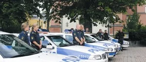 Många poliser i Louis De Geer