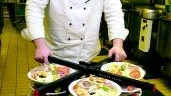 Cateringkocken Jonas Dillqvist kommer med ännu en laddning med jultallrikar från sin cateringrestaurang, en bransch som ökar alltmer inom Norrköpings restaurangvärld.
FOTO: JANNE FORSBY