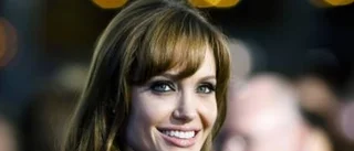 Angelina Jolie gör regidebut
