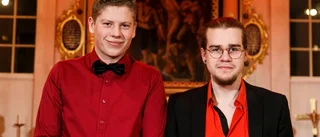 Anna-Lotta fixar julstämning