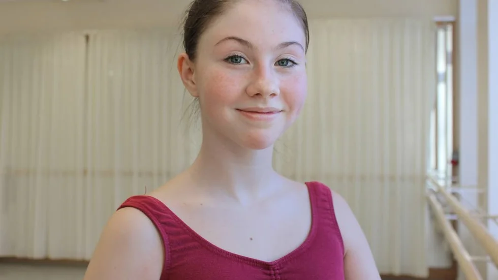 ELEV. Liza Pogrebets har dansat sedan hon var fyra år. Hon studerar nu vid Svenska balettskolan i Piteå.