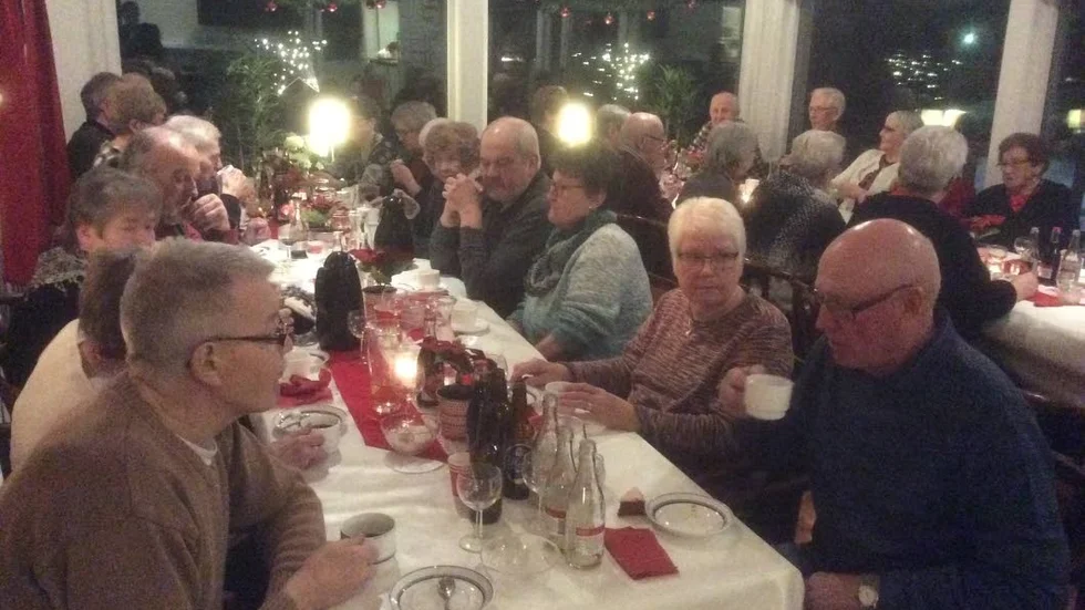 Julkul. Billy Sandberg, Munksund, underhöll med gamla godingar som "34:an".