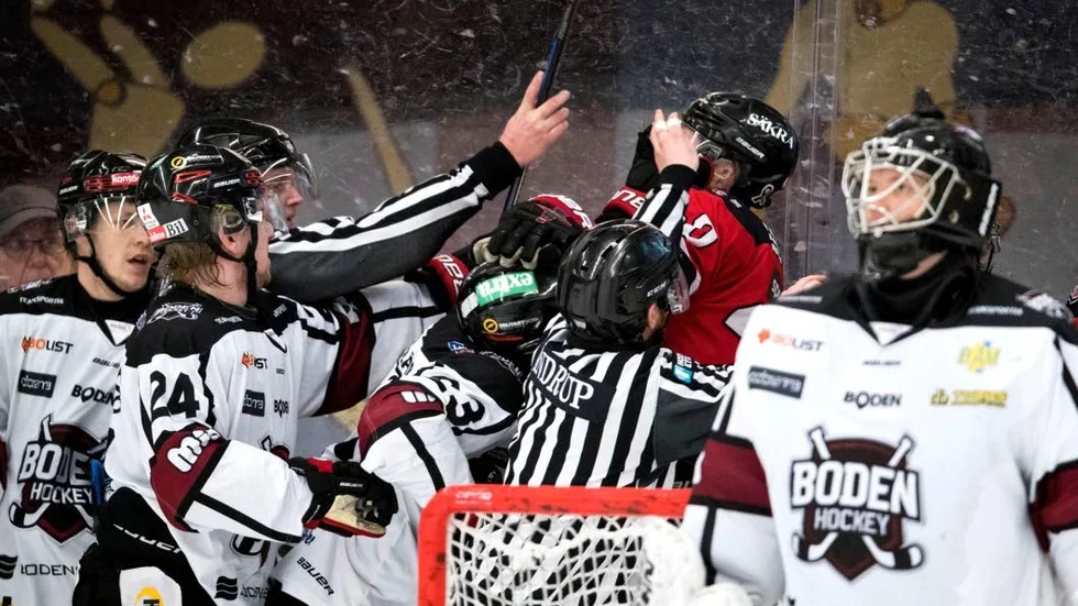 DERBBYFAJT. Piteå kommer troligen välja Boden eller Kalix i play off nästa vecka.