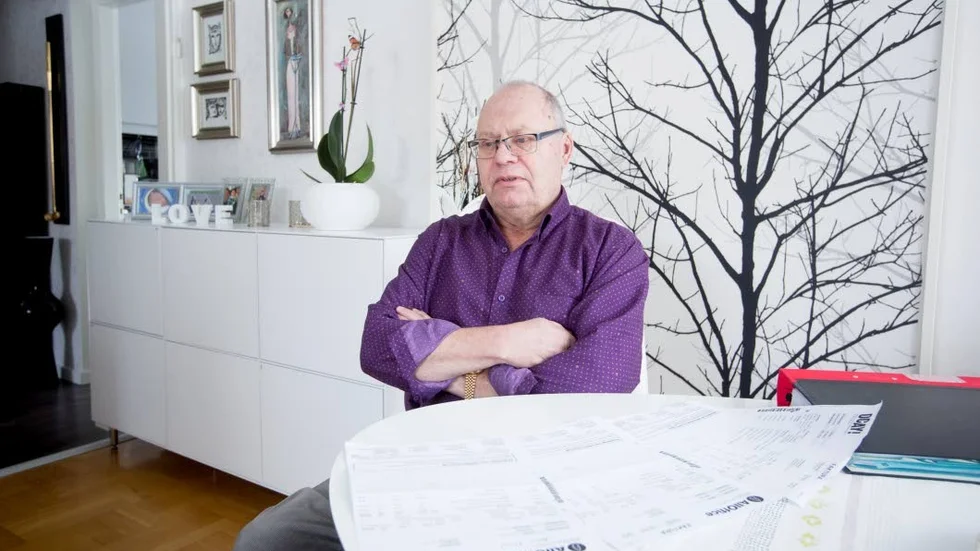 PRISCHOCK. Bristfällig information när Roknäsgården lade om rutinen för inköp av förbrukningsmaterial gjorde att kostnaden mer än fördubblades för Ulf Rogmalms anhöriga, som bor på Roknäsgården. ”Jag fick intrycket att det fanns ett inköpsavtal som skulle hålla nere priserna. Men räkningarna blev skyhöga”.?