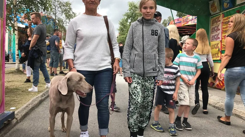 PREMIÄR. För Mona Liljergren, dottern Naomi och vovven Leo (wiemaran) från Gällivare på PDOL för första gången någonsin.