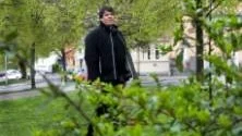 Äntligen kan Niklas Haag vara ute i naturen. Genom allergenvaccination är han nästintill botad från sin kraftiga pollenallergi.  Foto: Anita Kjellberg