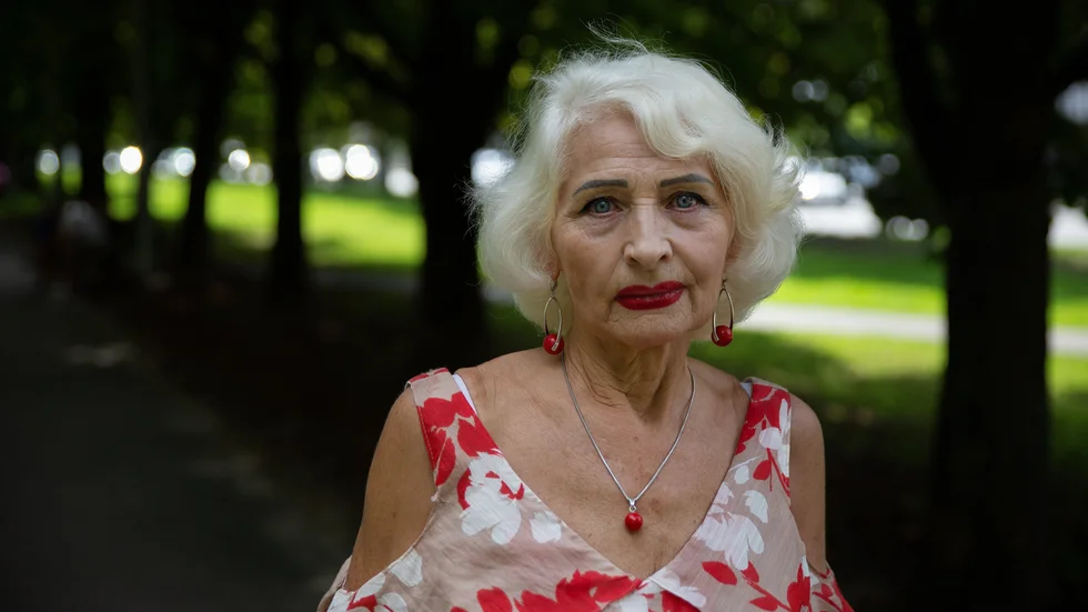 Ianina Mykhajlova vill köpa ett hus utanför Lviv som är lätt att värma upp, om Ryssland slår ut tillgången på gas.