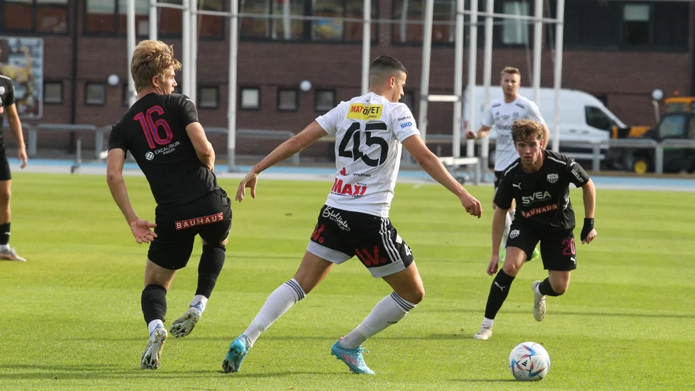 Motala AIF har jobb kvar att göra innan kontraktet kan bli klart i norrettan. Men det ser positivt ut och att Alexandar Mutic hittat målet igen är en av de roligaste sakerna med Maif just nu.