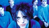 Det har gått 25 år sedan Robert Smith drog igång bandet. Nu planerar han en soloutflykt, men kan inte se att bandet ska splittras - någonsin.
FOTO: PRESSENS BILD