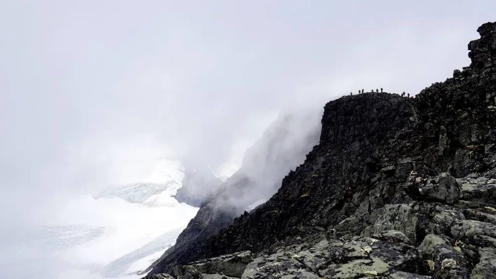 Utsikt. Storglaciären till vänster och resten av världen för fötterna.