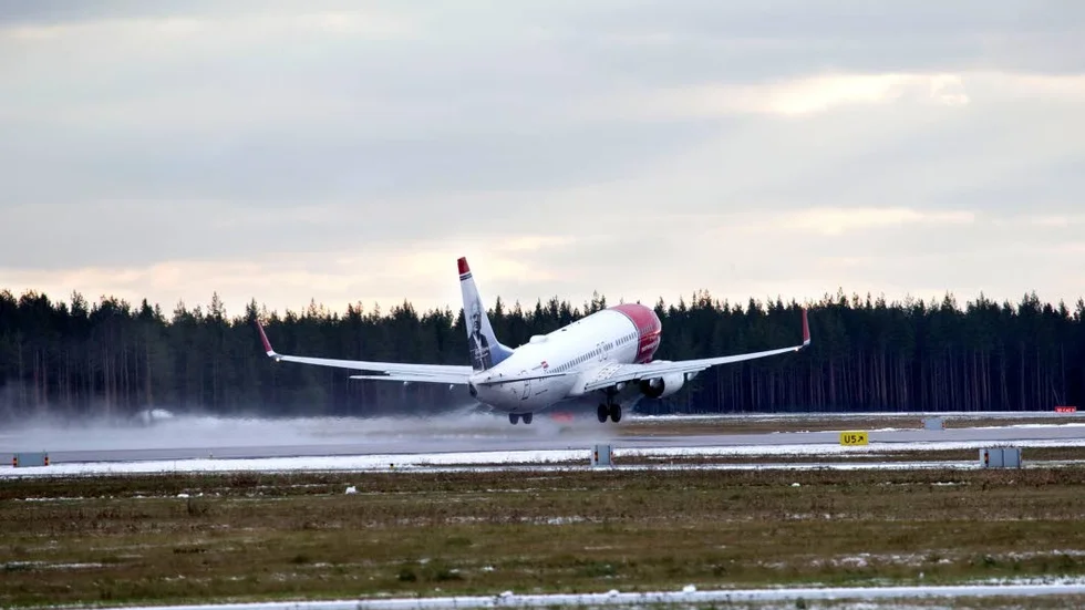 Flygskatt. Majoriteten av länets företagare säger nej till höjd flygskatt men det finns undantag. (Arkivbild)