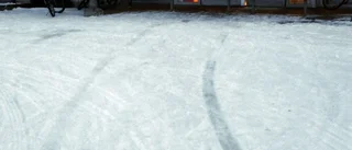 Tjuv använde bil som murbräcka