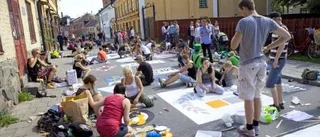 Färgglädje i backen
