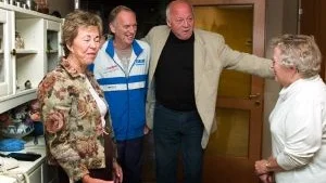 Kramkalas när son och svärson blivit finansminister. Fr v svärmor Britt Ölander, pappa Bo Borg, svärfar Peter Ölander samt mamma Britt Borg. 
Foto: Josefine Hedlund