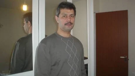 Yousef Hassan tänker göra allt vad han kan för att få hjälpa sin vän, 53-åringen som är en av de dömda för våldtäkten på Bergsbron i september.
