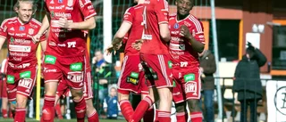 Tetteh dominerade när PIF vann