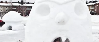 Snöskulpturer på schemat