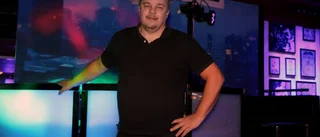 Han öppnar ny nattklubb
