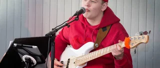 Lill-Babs hyllas i minimusikalen