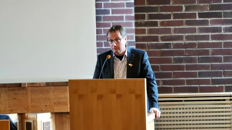 "Det här är bara ett av många kommande jobbiga och tråkiga beslut som vi kommer att behöva ta", säger kommunalråd Tomas Egmark om Fluxen.