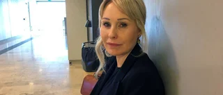 Misstänkt bedragare inför rätta