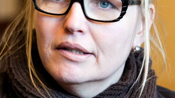 "Helst bör man inte ingå avtal via telefon", säger Siv Öhlund.