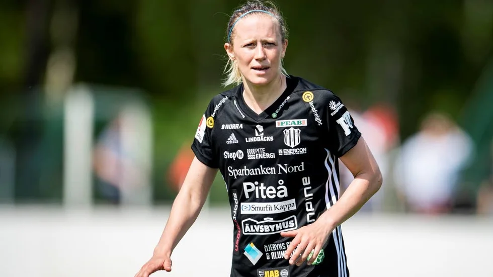 Lena Blomkvist har spelat med Piteå IF sedan 2009.
