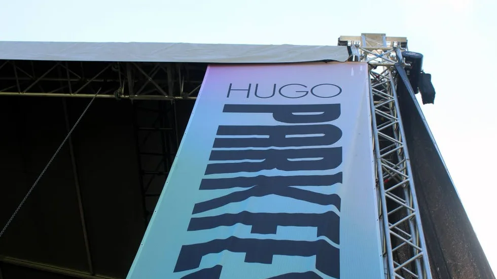 Fjärde sommaren med Hugo Parkfestival är här... Vi rapporterar direkt från folkfesten i Sveriges närmaste festival.